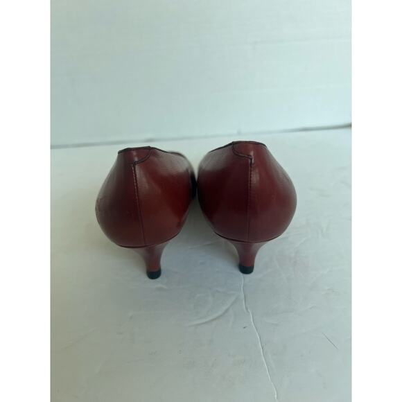 NWOT GUCCI Authentic Red Burgundy Almond Toe Medium Heel Slip On Pumps 4C EU 34C - Picture 7 of 11